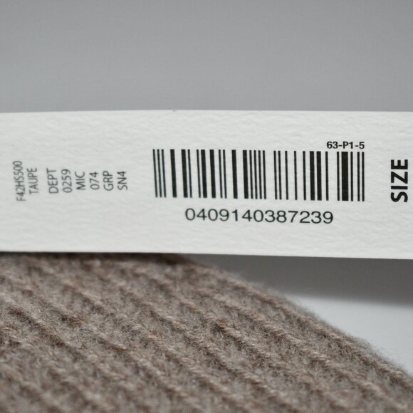 SASSO + SMYTH Ribbed Cuff Faux Fur Pom Beanie in Taupe #F42HS500 NWT - Picture 3 of 3